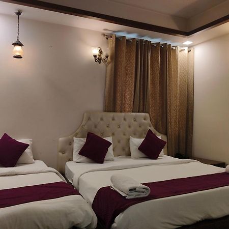Hotel Agra Grande By Goyal Hoteliers Exterior photo