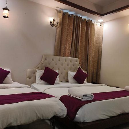 Hotel Agra Grande By Goyal Hoteliers Exterior photo